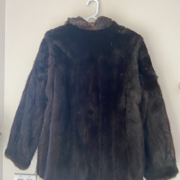 EILERS FUR MINK COAT IN DEEP BROWN WITH REMOVABLE ZIP SLEEVES M - Picture 5 of 5